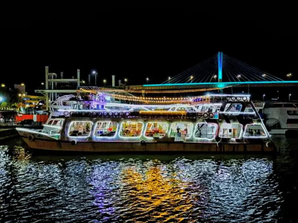 Princesca Dinner Cruise