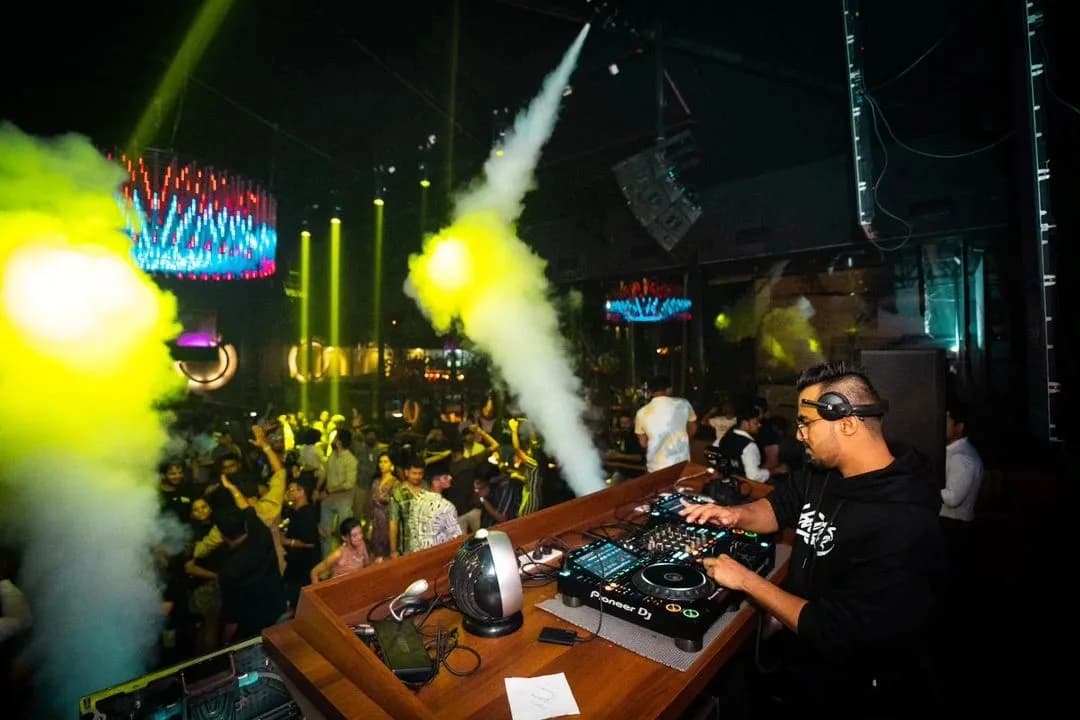 SinQ Nightclub