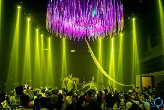 SinQ Nightclub